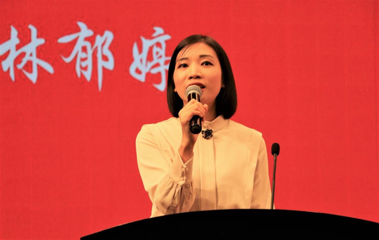 说明: 河池日报社新媒体中心编辑林郁婷
